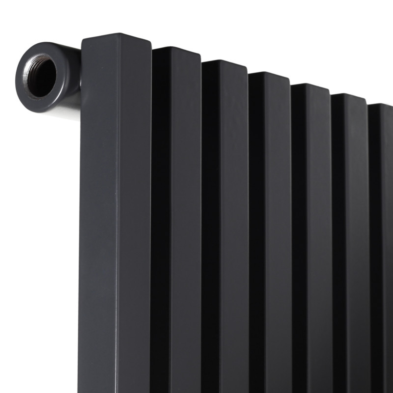 Дизайнерський вертикальний радіатор опалення Betatherm Quantum 405x1800x57 RAL 7024M Grafite Gray