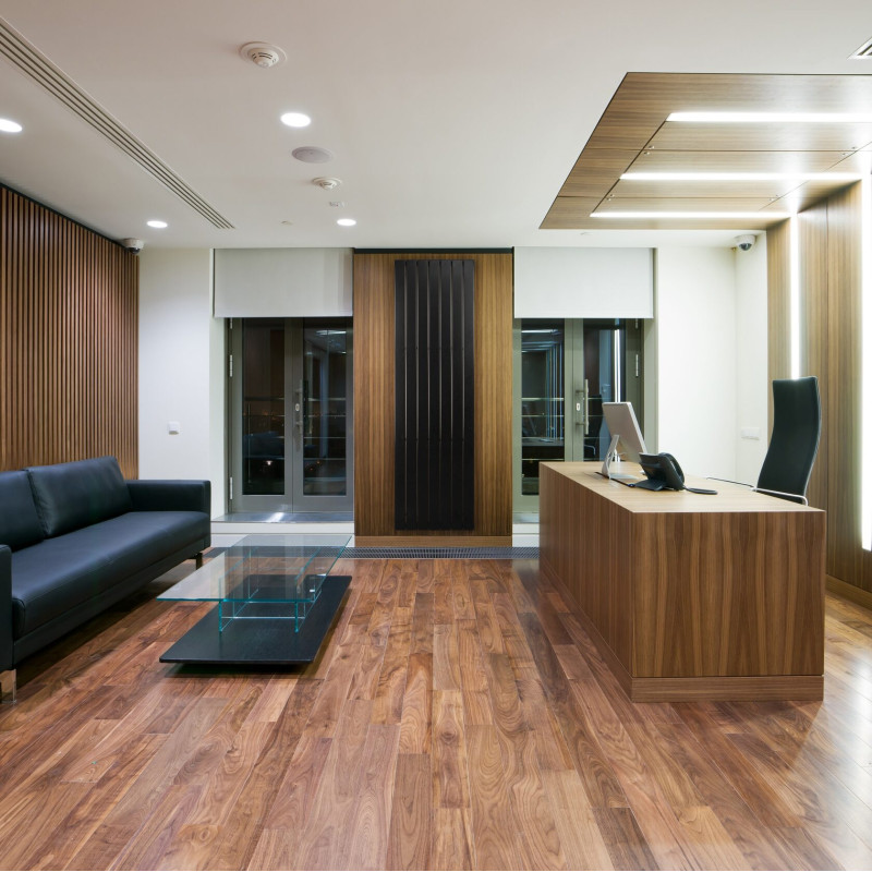 Дизайнерский вертикальный радиатор отопления Betatherm Terra 490x1800x45 RAL 9005M Black